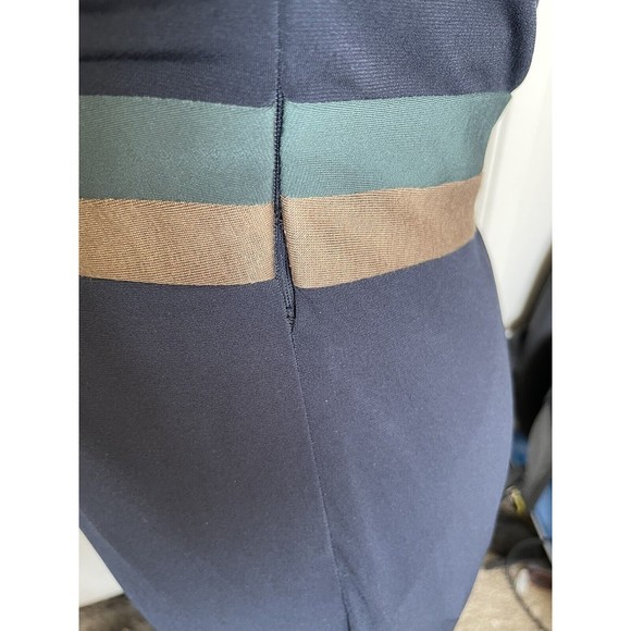 Laundry By Design Dress Size Small V Neckline Gold Green Trim Empire Striped - Picture 11 of 12